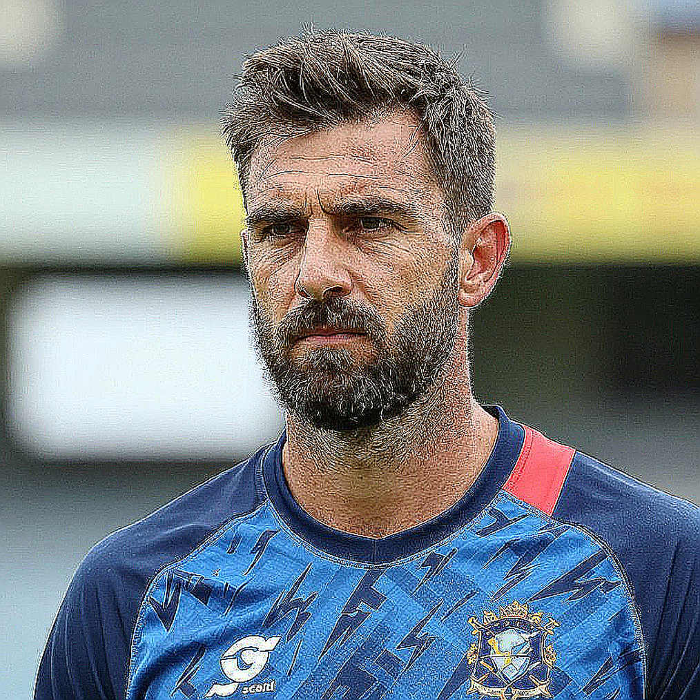 WPL 2027 मिनी-ऑक्शन: 8.15 करोड़ का बाज़ार, 27 स्लॉट और 'बड़े नामों' वाला वो फ़्रेम जिसे जांचना ज़रूरी है WPL 2027 मिनी-ऑक्शन: 8.15 करोड़ का बाज़ार, 27 स्लॉट और 'बड़े नामों' वाला वो फ़्रेम जिसे जांचना ज़रूरी है